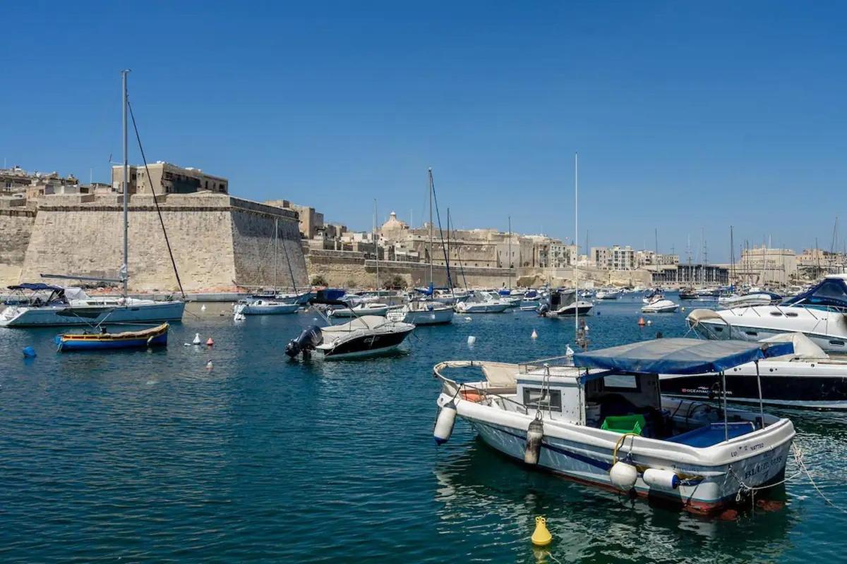 Modern Apt Kalkara Seafront! Exterior foto