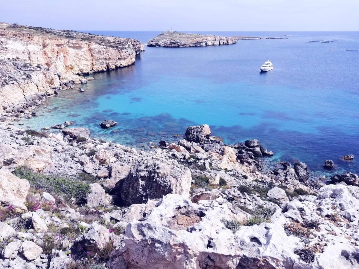 Modern Apt Kalkara Seafront! Exterior foto